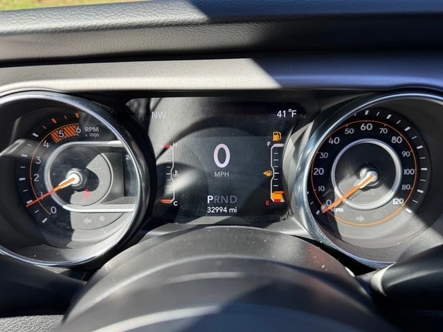 2022 Jeep JL Wrangler - Image 20 of 21