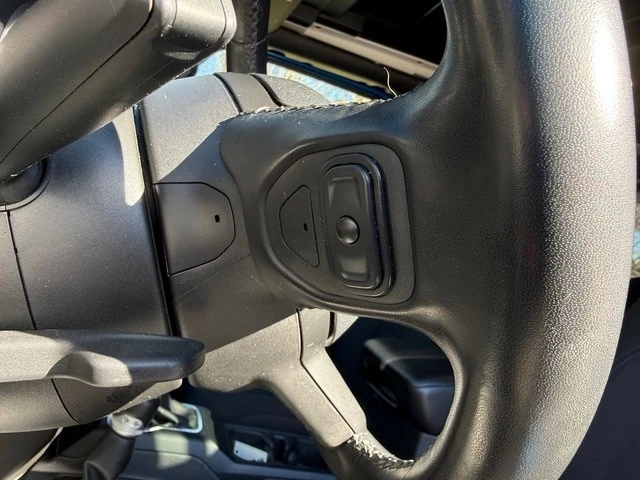 2022 Jeep JL Wrangler - Image 13 of 21
