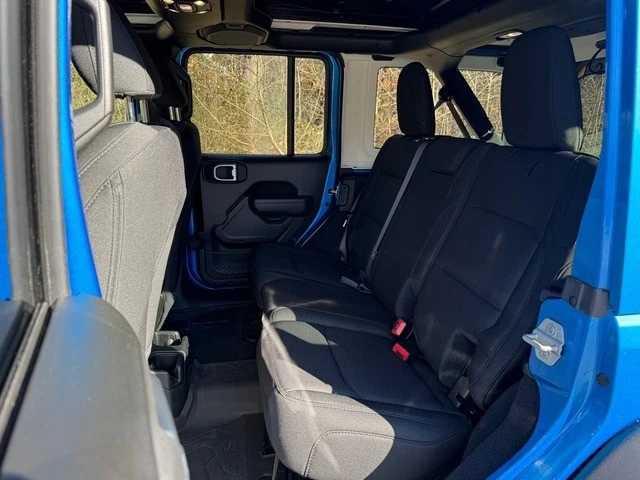 2022 Jeep JL Wrangler - Image 14 of 21