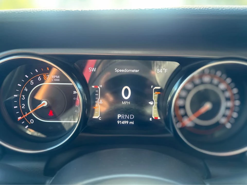 2022 Jeep JL Wrangler - Image 14 of 15