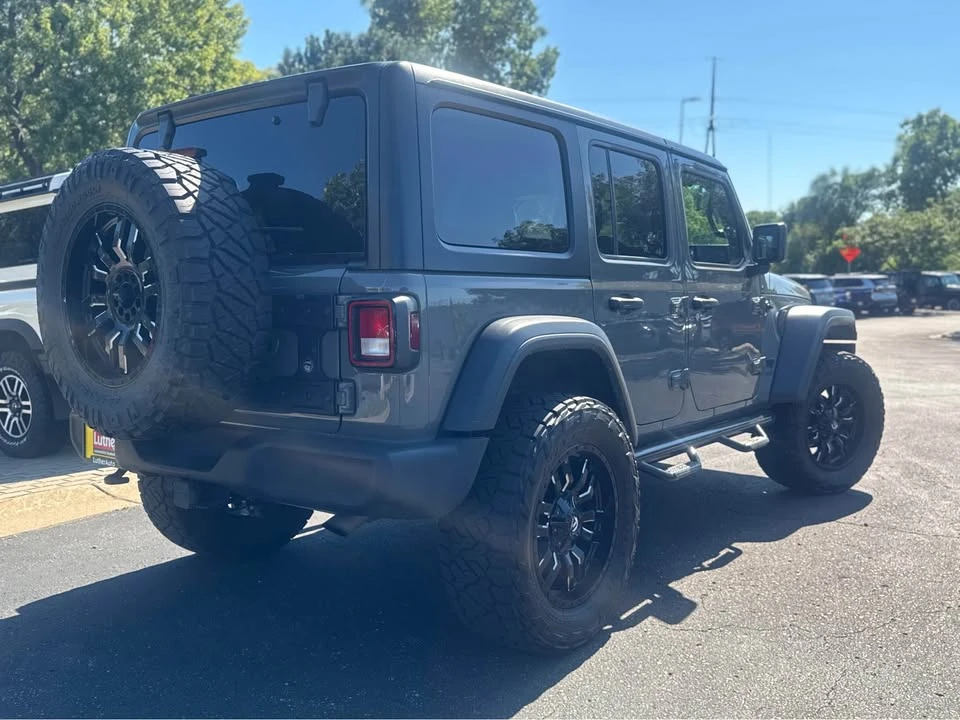 2022 Jeep JL Wrangler - Image 5 of 15