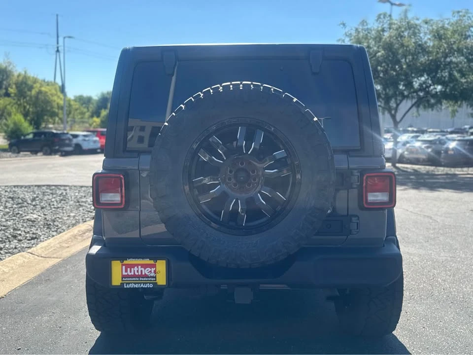 2022 Jeep JL Wrangler - Image 6 of 15