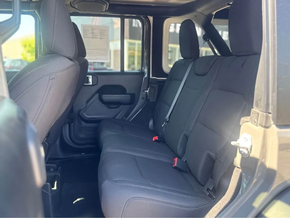 2022 Jeep JL Wrangler - Image 9 of 15
