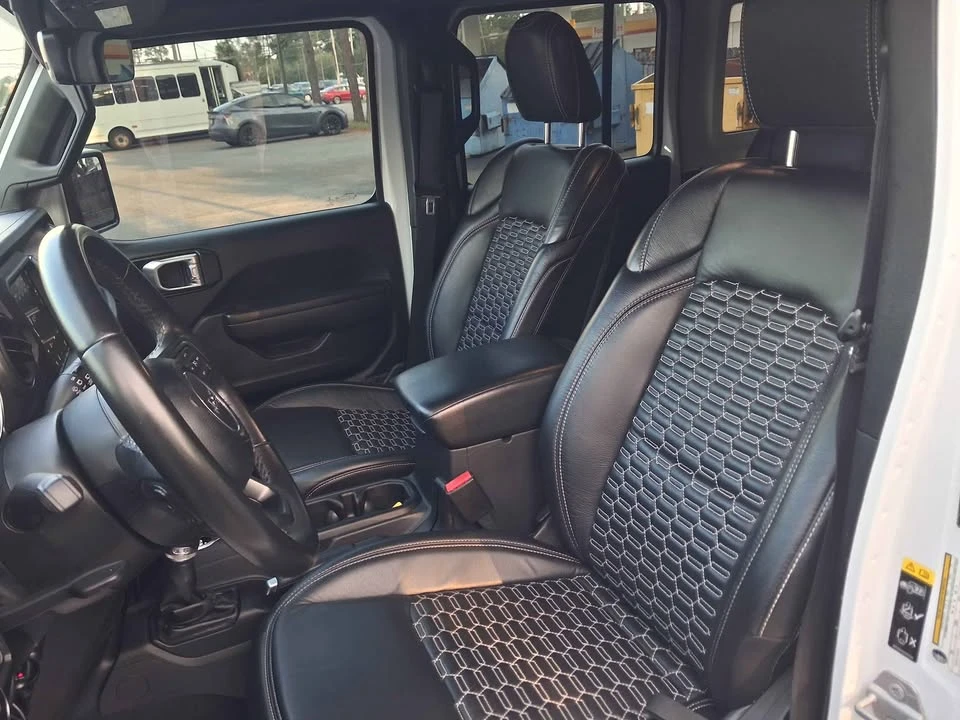 2022 Jeep JL Wrangler - Image 12 of 17