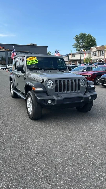 2022 Jeep JL Wrangler - Image 3 of 7