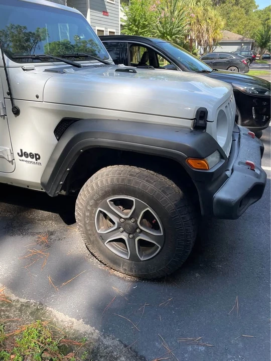 2022 Jeep JL Wrangler - Image 5 of 15