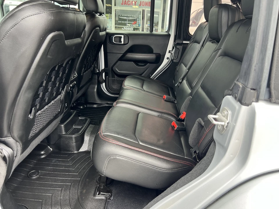 2022 Jeep - Image 11 of 28