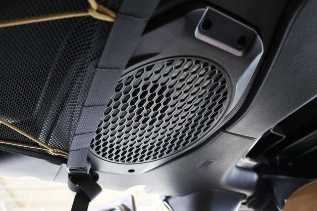 2022 Jeep JL Wrangler - Image 11 of 12