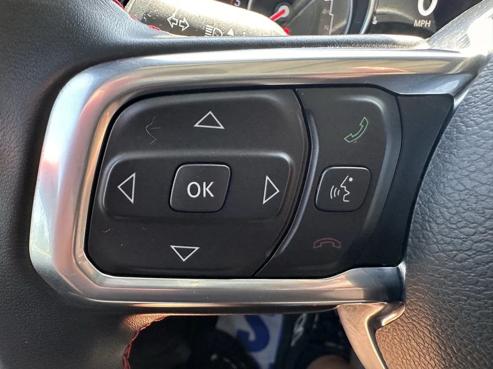2022 Jeep JL Wrangler - Image 21 of 31