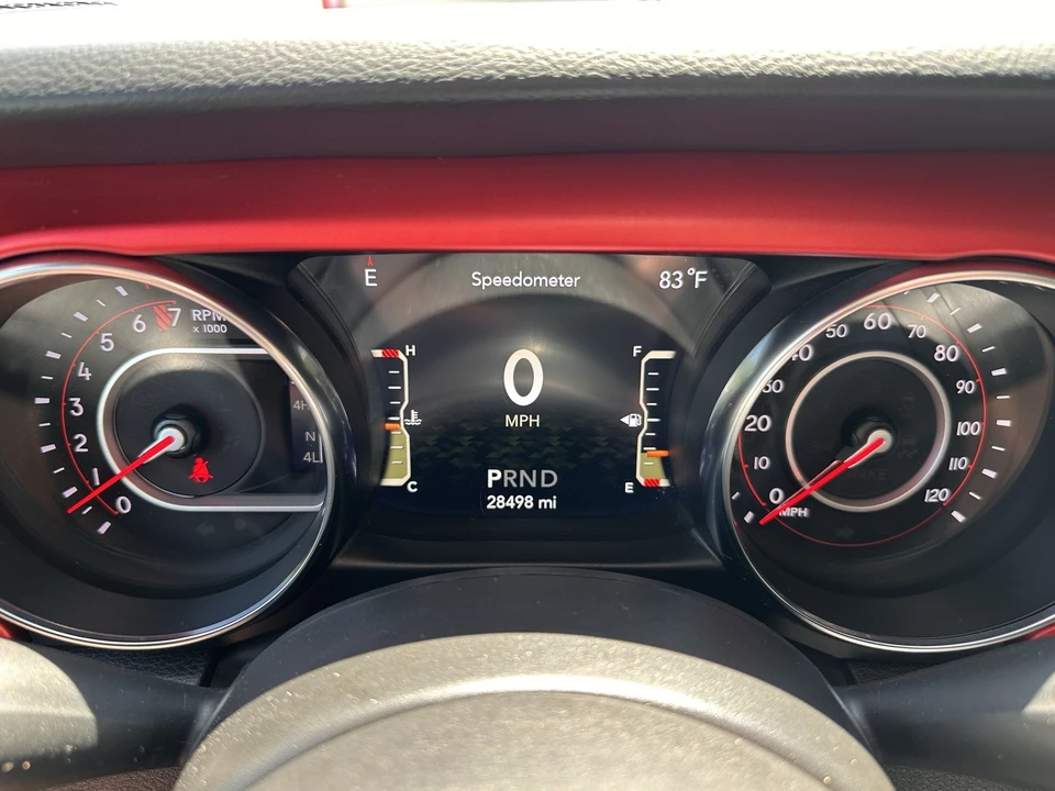 2022 Jeep JL Wrangler - Image 23 of 31