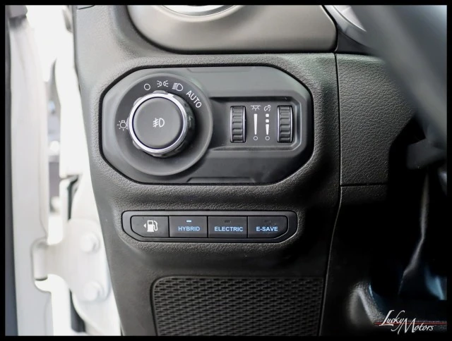 2022 Jeep JL Wrangler - Image 15 of 21