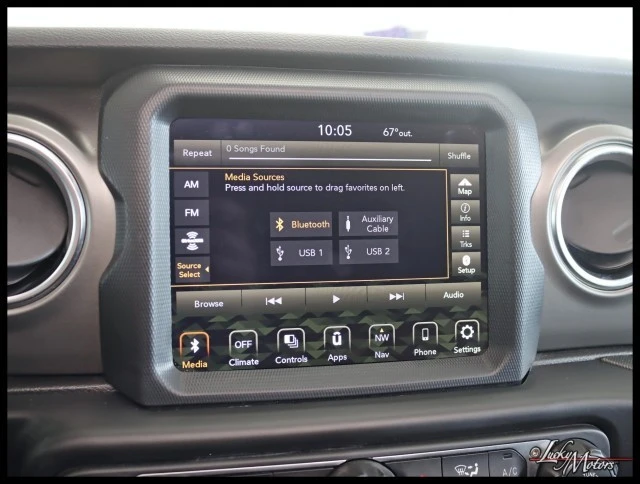 2022 Jeep JL Wrangler - Image 20 of 21