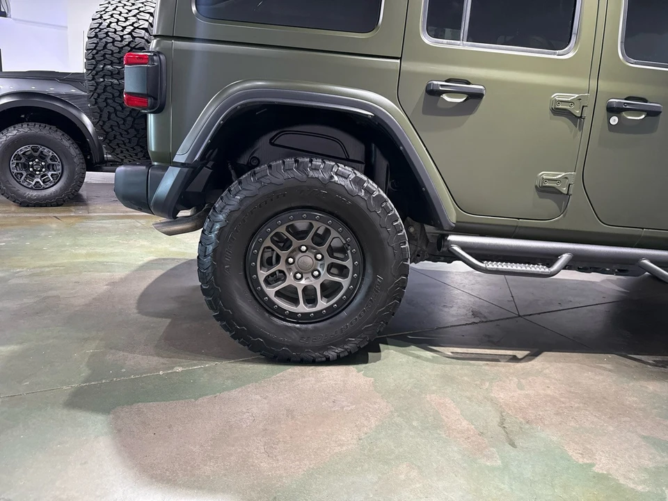 2022 Jeep JL Wrangler - Image 10 of 21