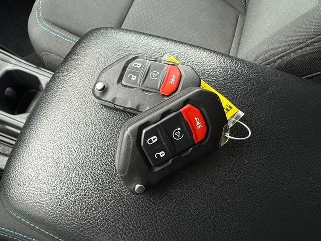 2022 Jeep JL Wrangler - Image 30 of 31
