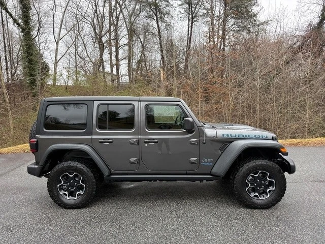 2022 Jeep JL Wrangler - Image 5 of 21