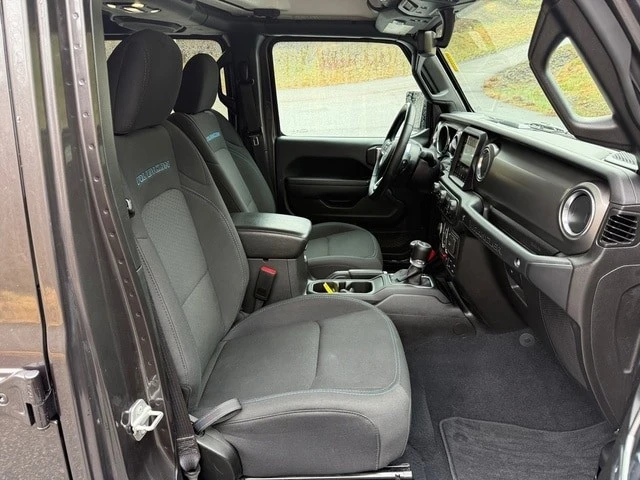 2022 Jeep JL Wrangler - Image 19 of 21