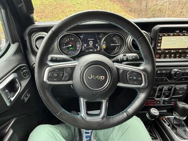 2022 Jeep JL Wrangler - Image 20 of 21