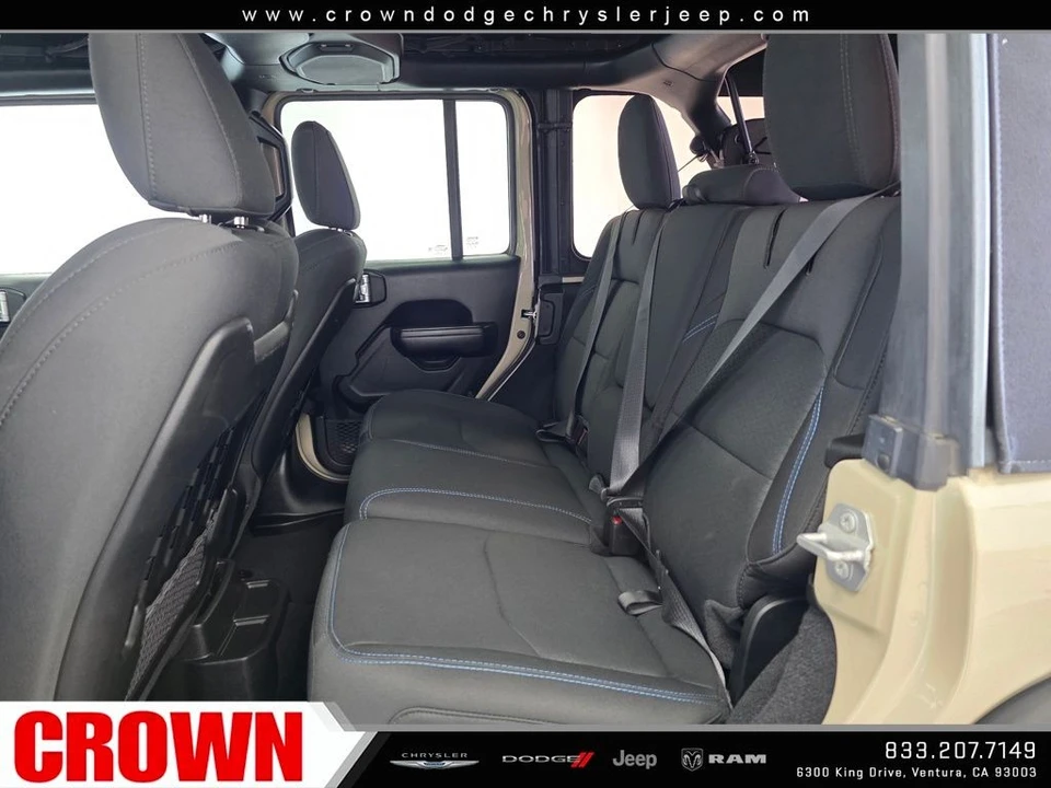 2022 Jeep JL Wrangler - Image 20 of 21