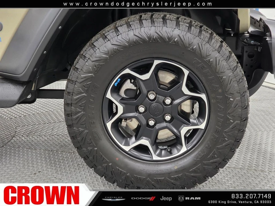2022 Jeep JL Wrangler - Image 9 of 12