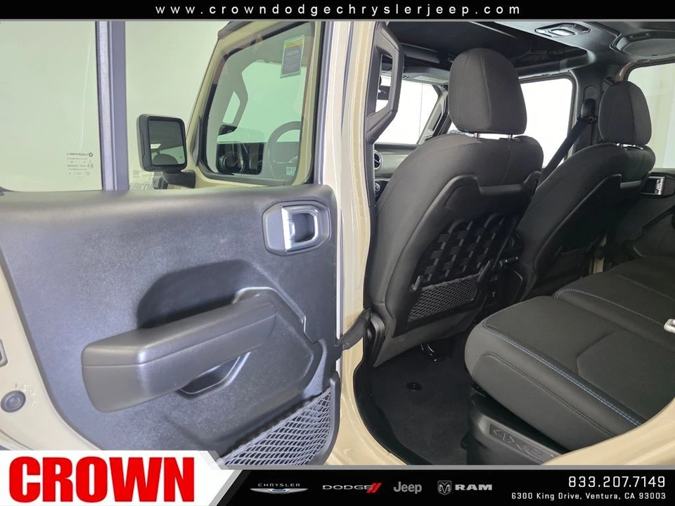 2022 Jeep JL Wrangler - Image 21 of 21
