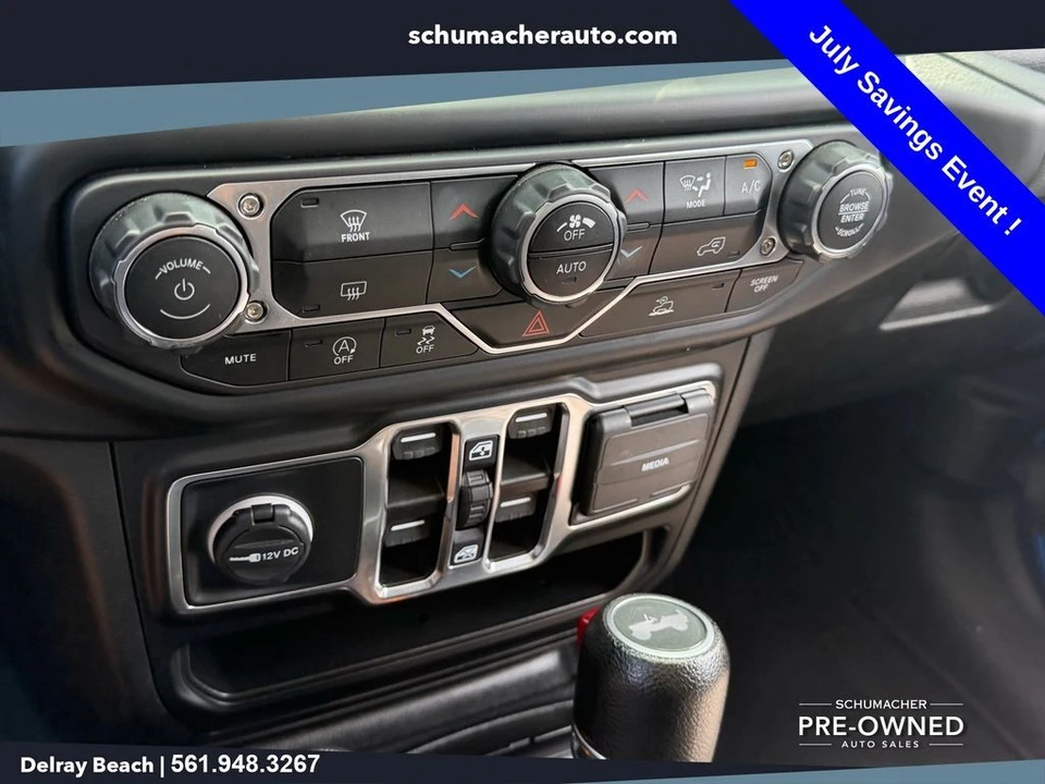 2022 Jeep JL Wrangler - Image 18 of 23