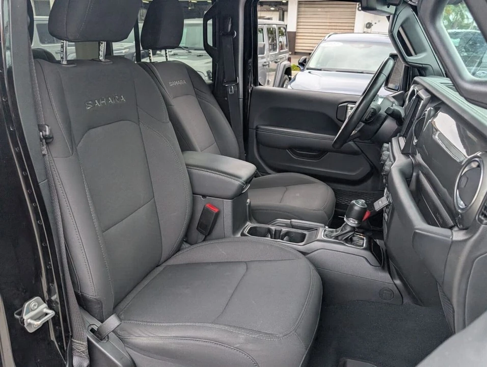 2022 Jeep JL Wrangler - Image 18 of 30