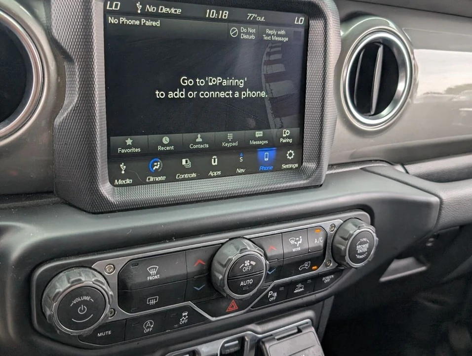 2022 Jeep JL Wrangler - Image 21 of 30