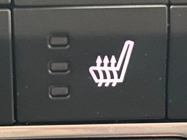 2022 Jeep JL Wrangler - Image 7 of 12
