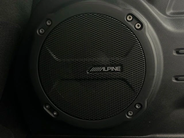 2022 Jeep JL Wrangler - Image 9 of 12
