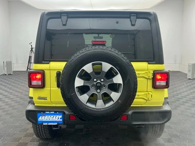 2022 Jeep JL Wrangler - Image 12 of 12