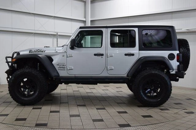 2022 Jeep JL Wrangler - Image 4 of 12