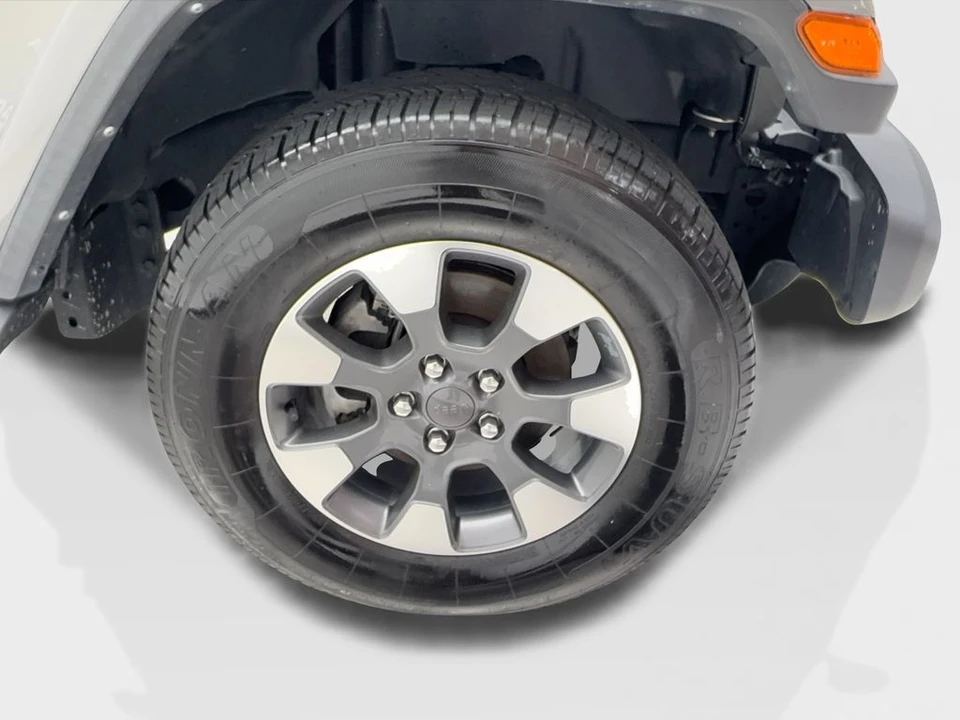 2022 Jeep JL Wrangler - Image 13 of 31