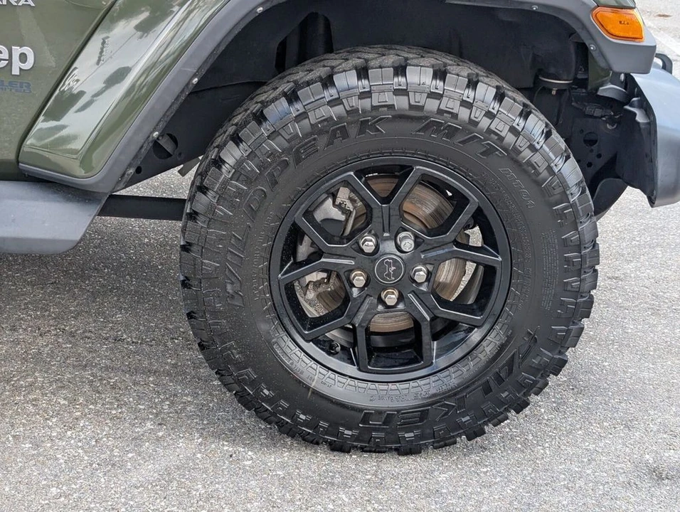 2022 Jeep JL Wrangler - Image 9 of 21