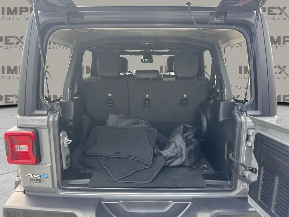 2022 Jeep JL Wrangler - Image 26 of 31