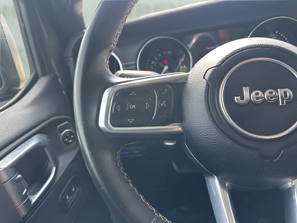 2022 Jeep JL Wrangler - Image 13 of 21