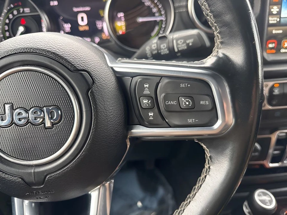 2022 Jeep JL Wrangler - Image 15 of 31