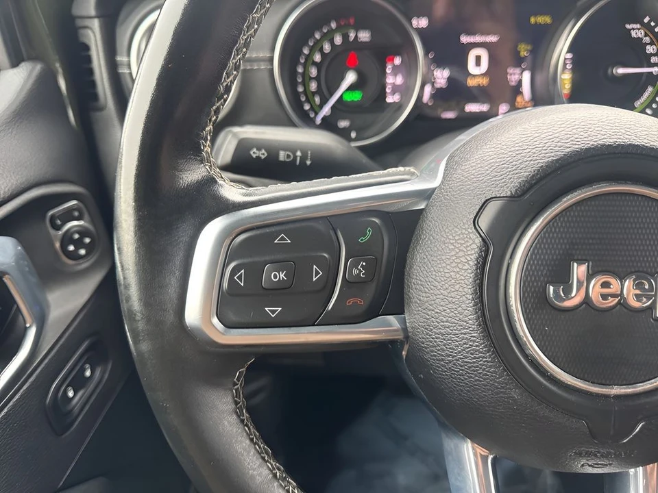 2022 Jeep JL Wrangler - Image 14 of 31
