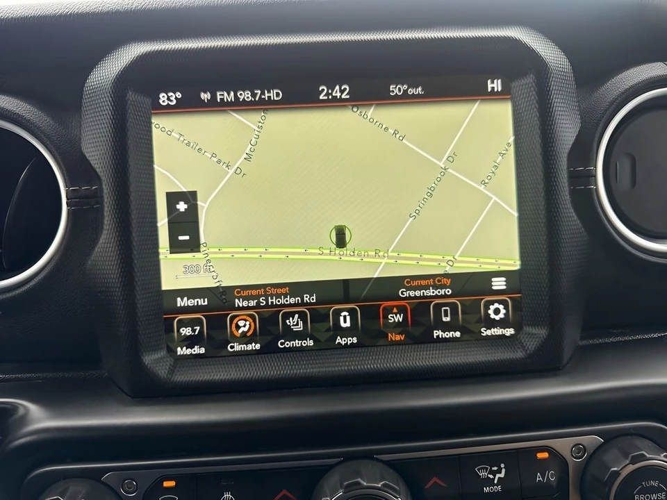 2022 Jeep JL Wrangler - Image 19 of 31
