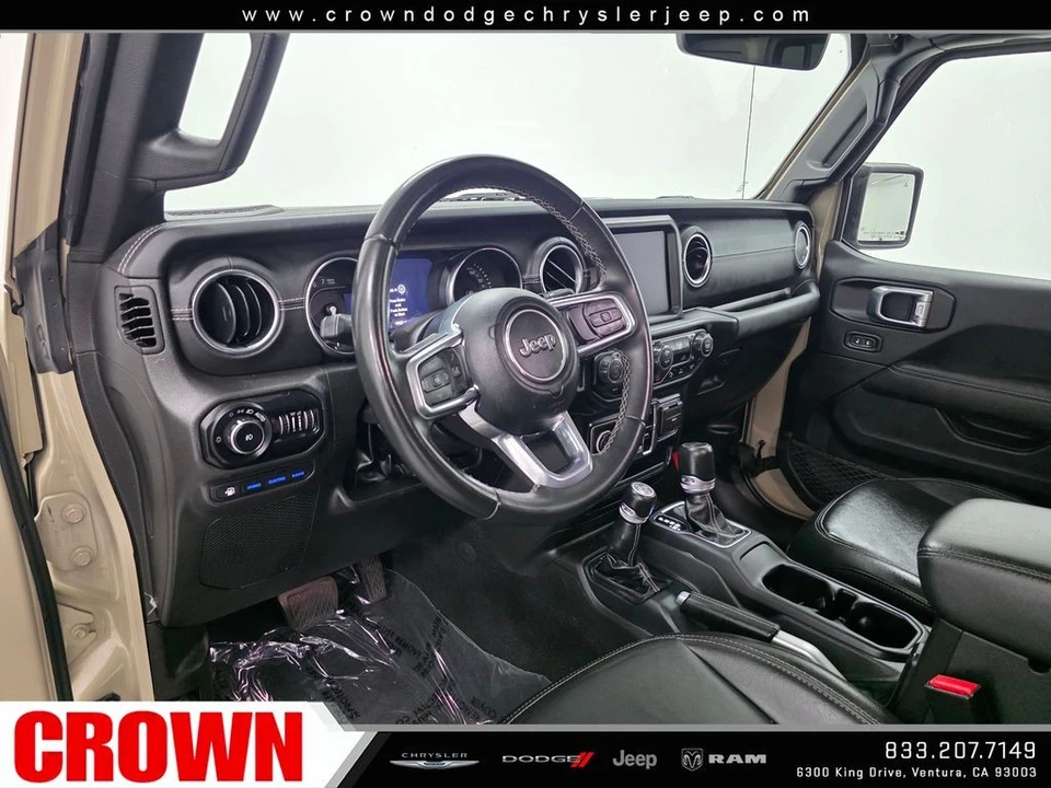 2022 Jeep JL Wrangler - Image 16 of 27