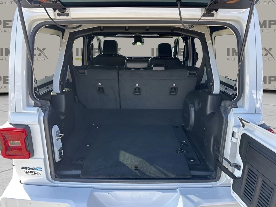 2022 Jeep JL Wrangler - Image 27 of 31