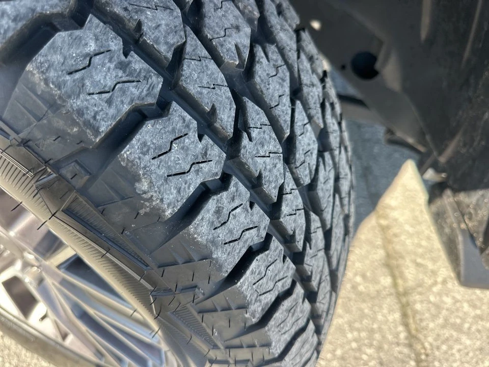 2022 Jeep JL Wrangler - Image 31 of 31