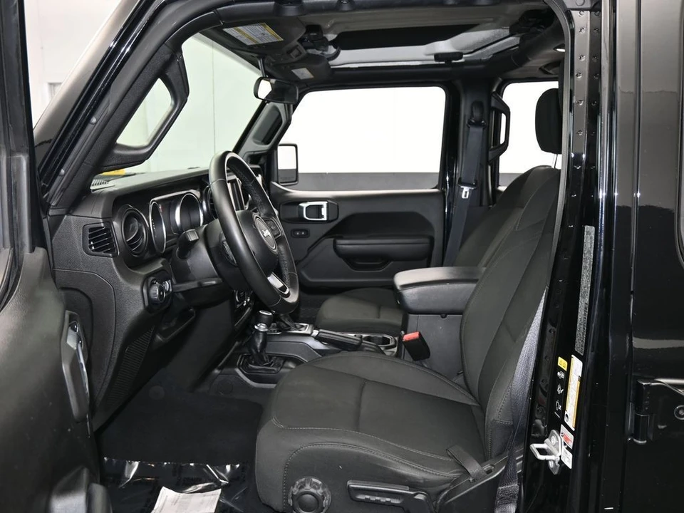 2022 Jeep JL Wrangler - Image 11 of 12