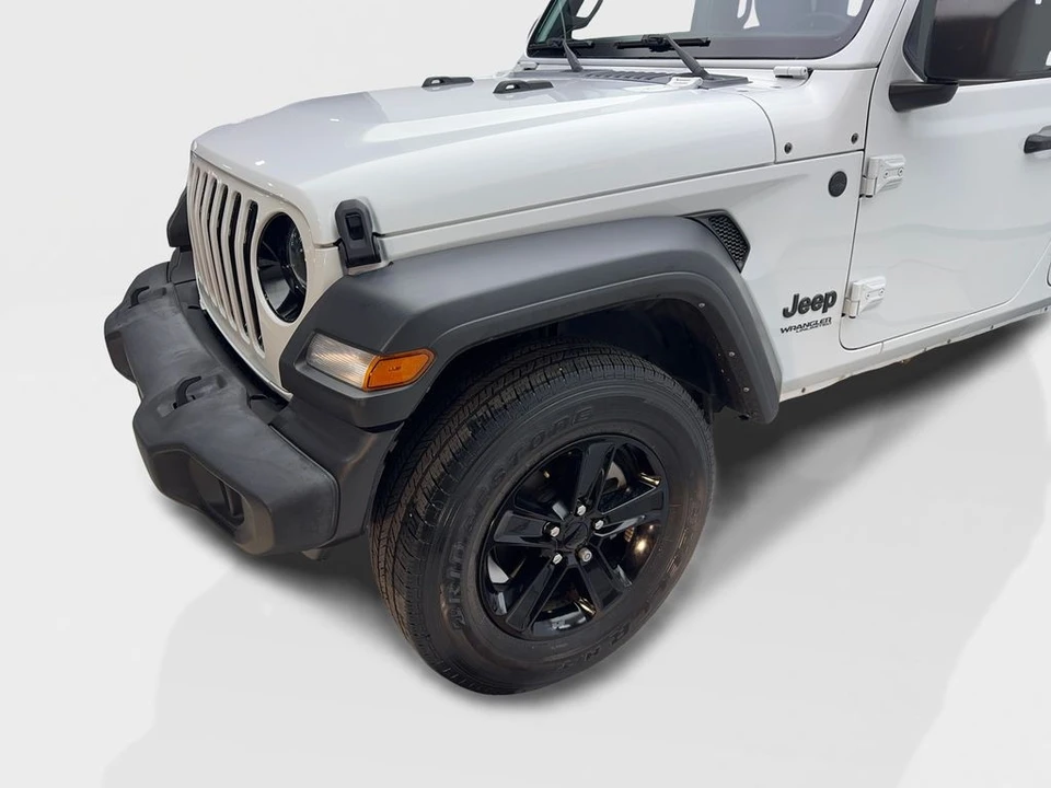 2022 Jeep JL Wrangler - Image 16 of 21