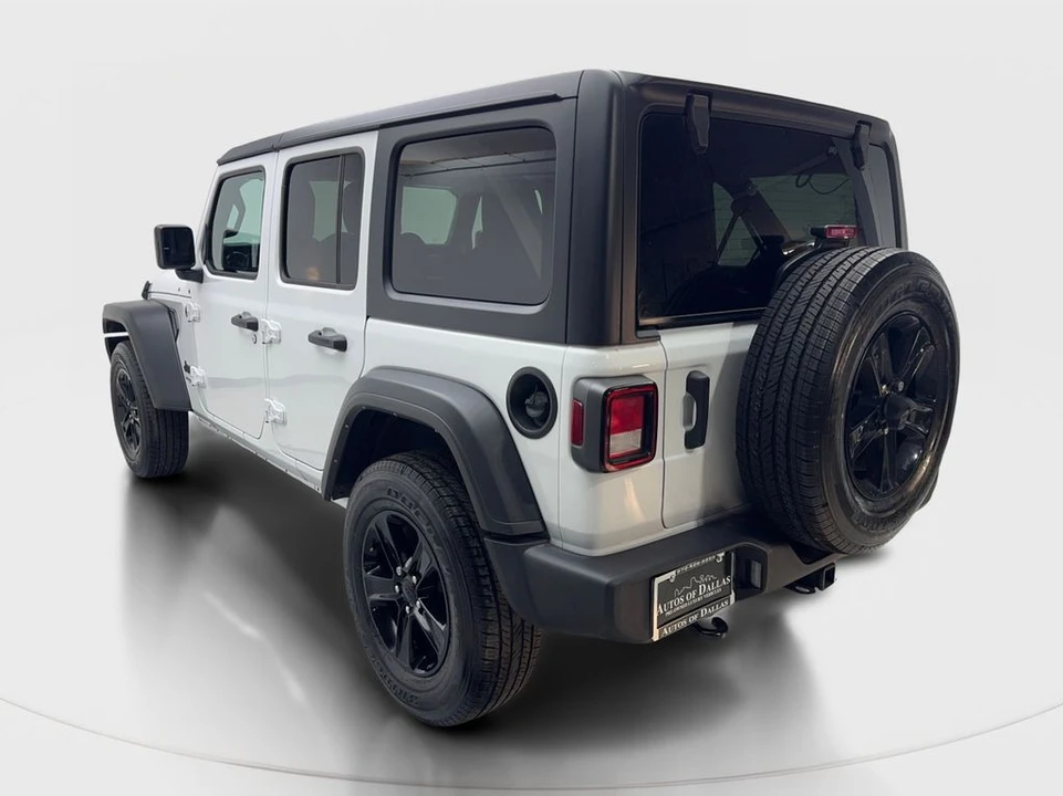 2022 Jeep JL Wrangler - Image 9 of 12