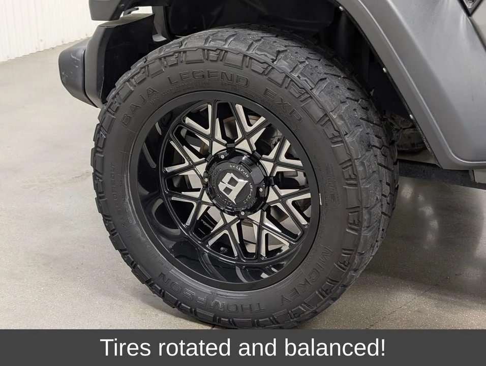 2022 Jeep JL Wrangler - Image 2 of 24