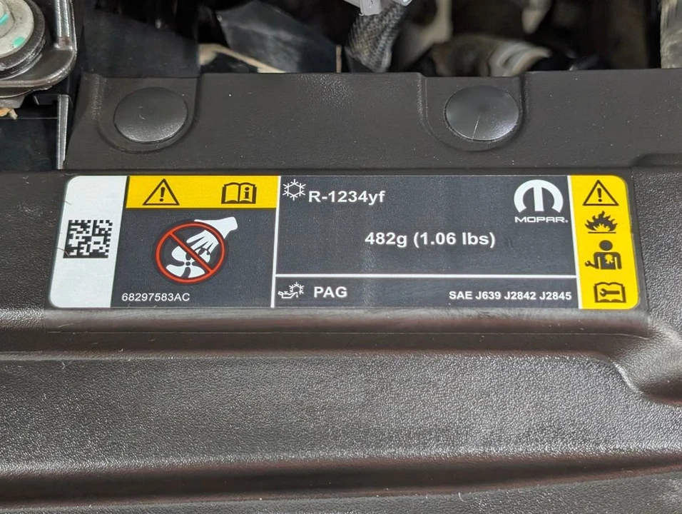2022 Jeep JL Wrangler - Image 22 of 24