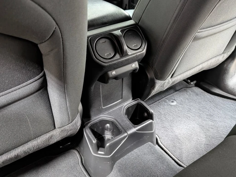 2022 Jeep JL Wrangler - Image 14 of 24