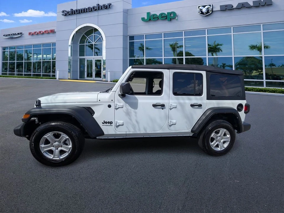 2022 Jeep JL Wrangler - Image 4 of 21