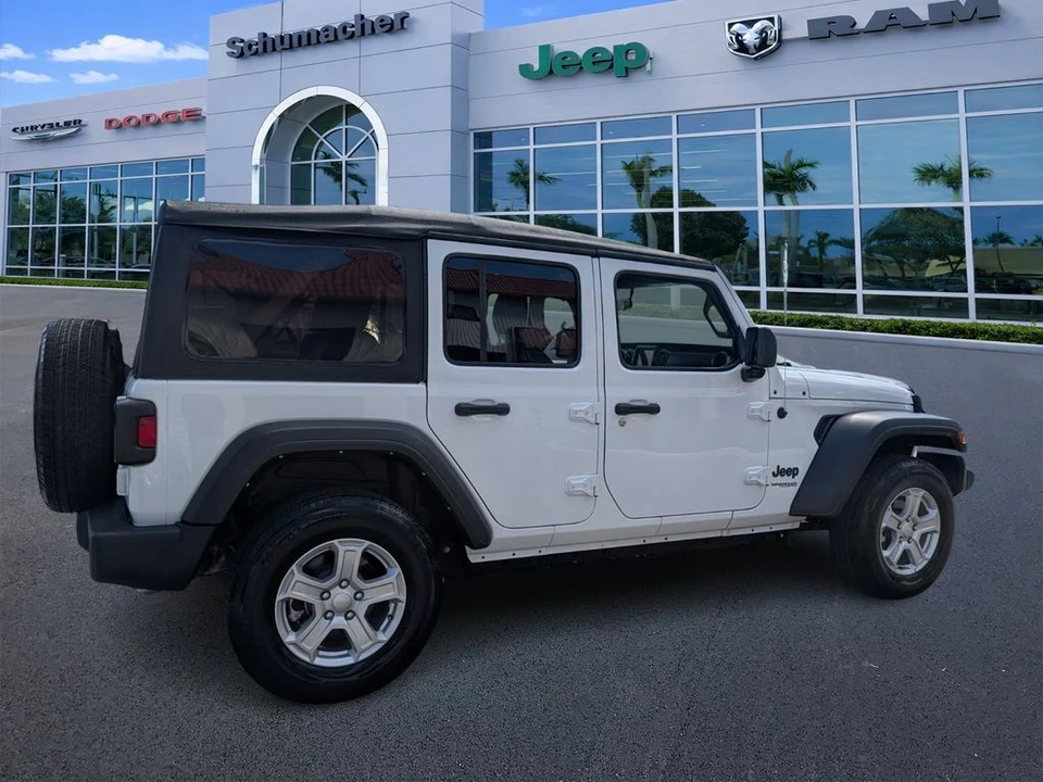 2022 Jeep JL Wrangler - Image 7 of 21