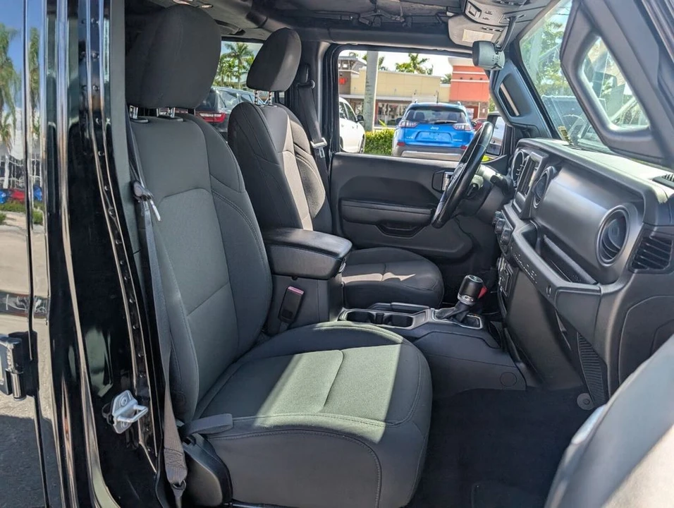 2022 Jeep JL Wrangler - Image 18 of 21